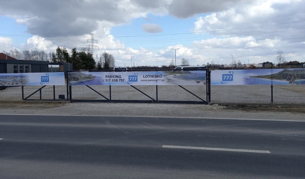 Parking przy Chopinie czy taxi Szybkie porównanie kosztów